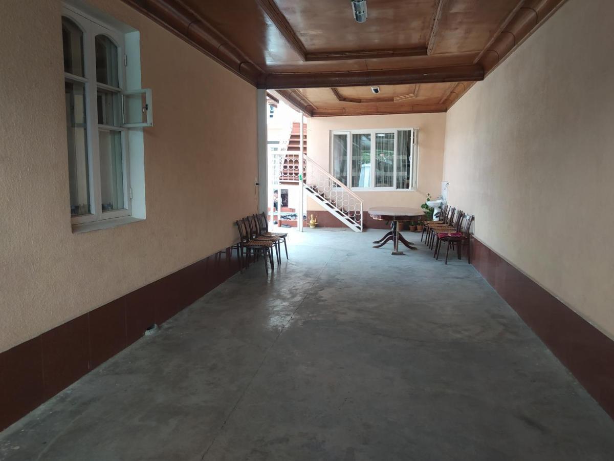 Гостевой Дом Конок Osch Exterior foto